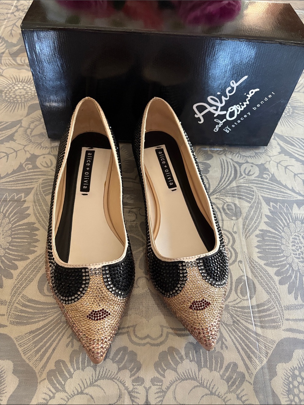 Alice + Olivia Gold and Black Crystal-Embellished Pointed Flats.